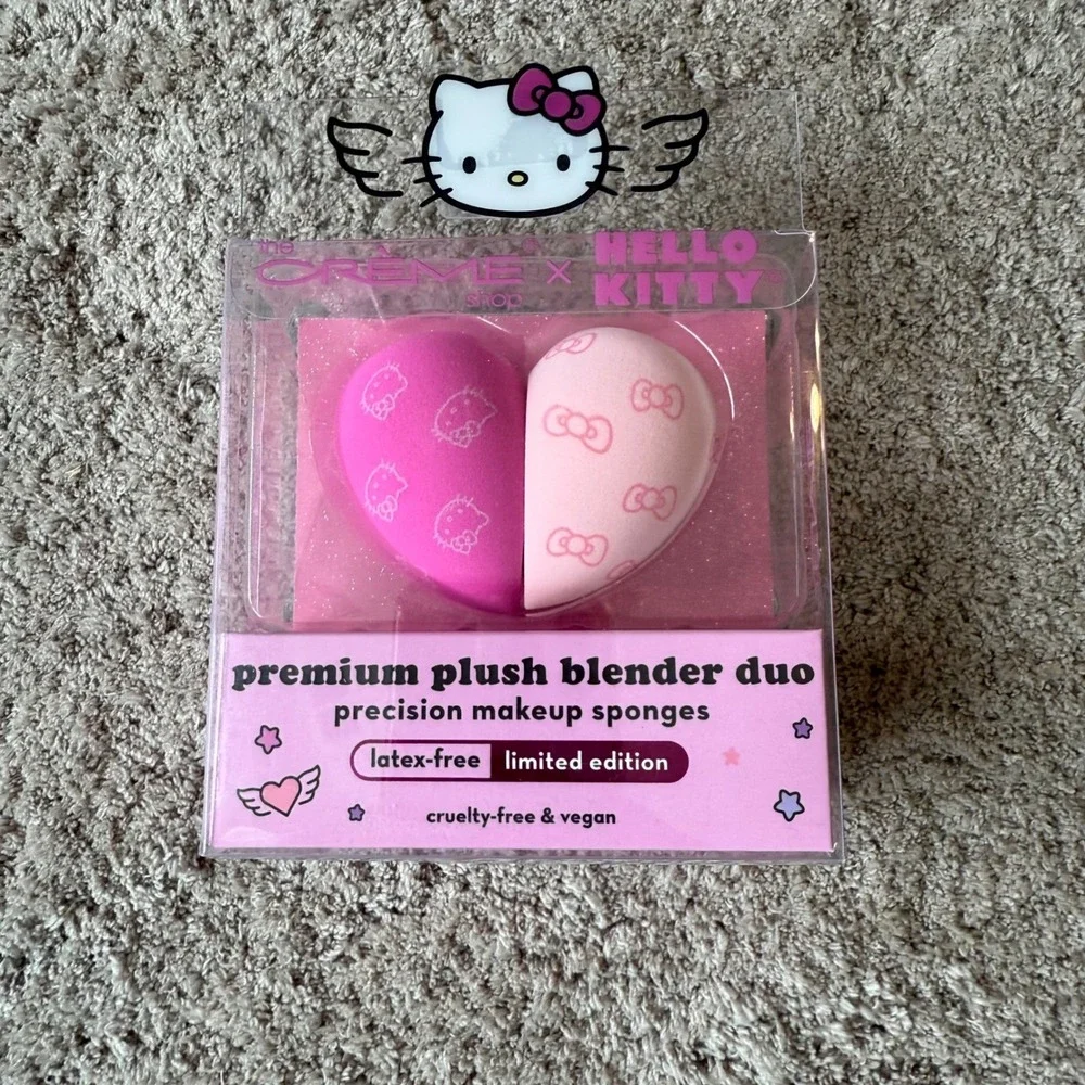 The Creme Shop x Hello Kitty Premium Plush Blender Duo Makeup Sponges Pink New‎